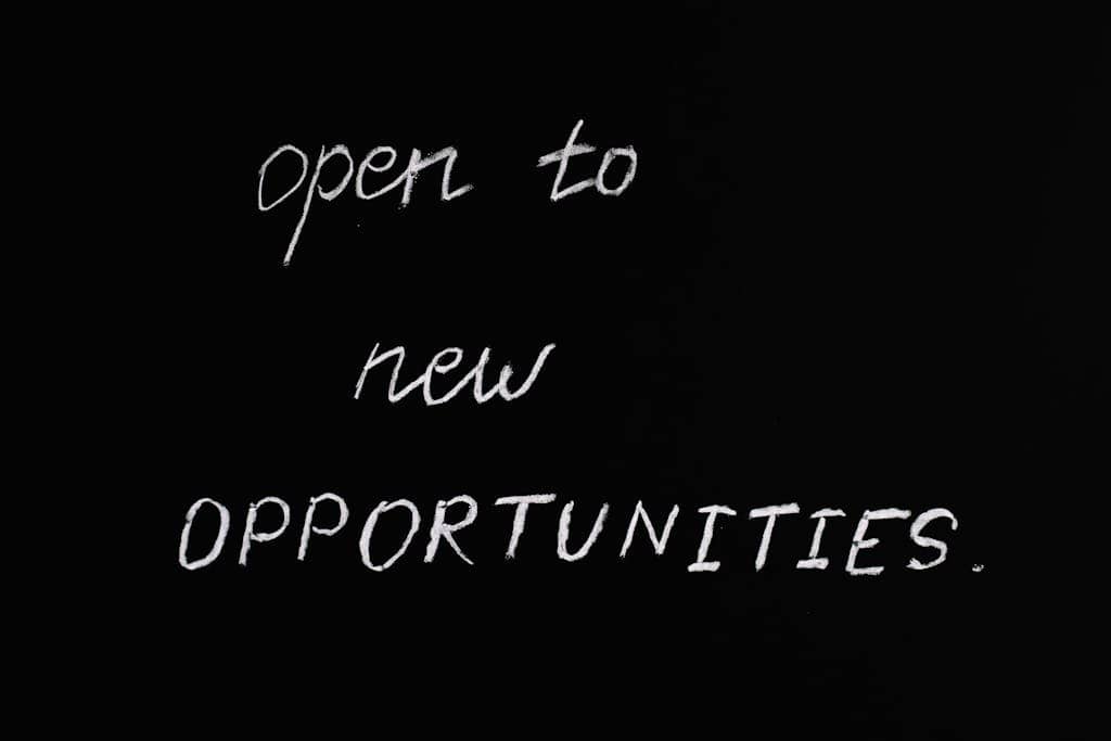 Find Your Blog Niche: Passion & Profit Guide In 2025